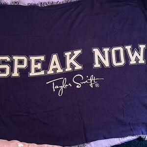 Taylor Swift Speak Now Blanket